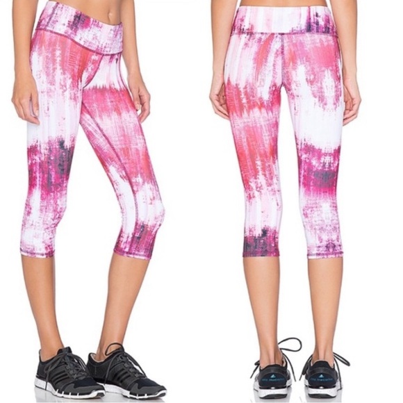 ALO Airbrush Capri Legging in Desert Sunset Print size L - Picture 1 of 5